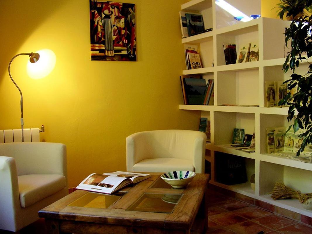 Shariqua (Adults Only) Bed & Breakfast Jérica Eksteriør bilde