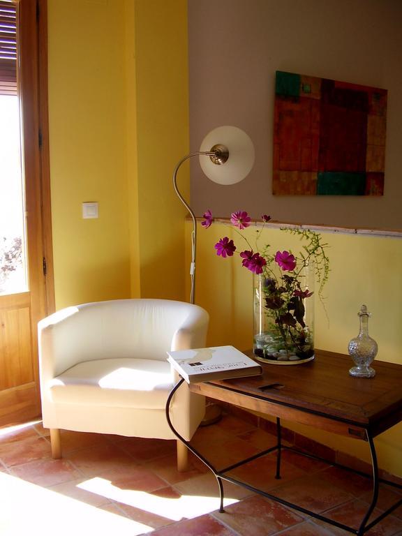 Shariqua (Adults Only) Bed & Breakfast Jérica Eksteriør bilde